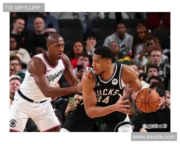 2017年NBA精彩对决快船与雄鹿的激烈碰撞与赛场精彩瞬间回顾 2017年NBA精彩对决快船与雄鹿的激烈碰撞与赛场精彩瞬间回顾