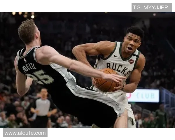 NBA马刺与雄鹿精彩对决全场回放分析及精彩瞬间回顾 NBA马刺与雄鹿精彩对决全场回放分析及精彩瞬间回顾