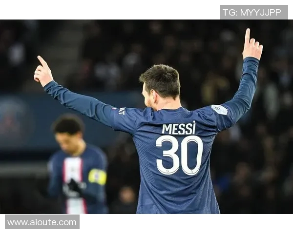 梅西连续两场法甲比赛进球,巴黎圣日耳曼2-1战胜斯特拉斯堡,梅西成为球队取胜关键的发挥者