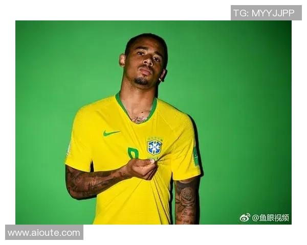 那不勒斯宣布签下巴西球星，引发球迷热议