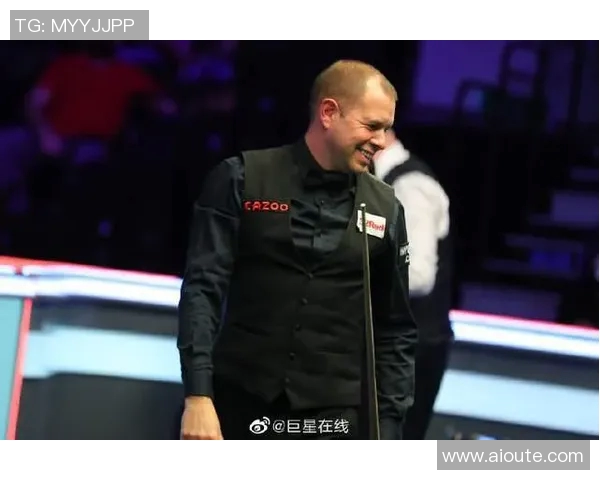 墨菲与霍金斯的智慧较量探讨科学与命运的交织关系